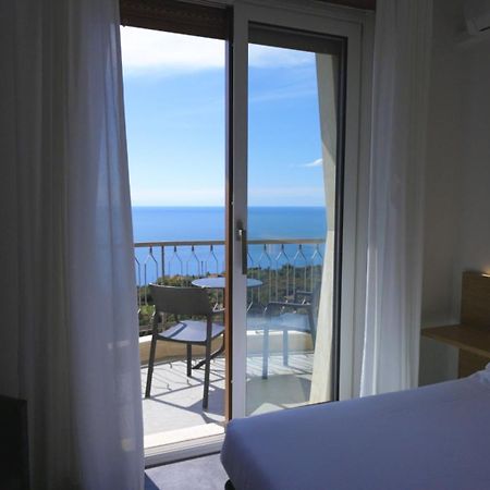 Hotel Due Gemelli Riomaggiore Exterior photo
